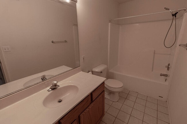 Building Photo - 5981 E Limoges Dr