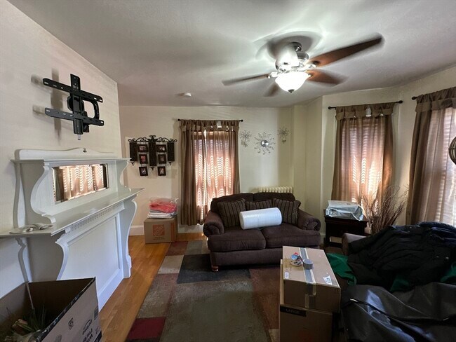 Building Photo - 158 Neponset Ave