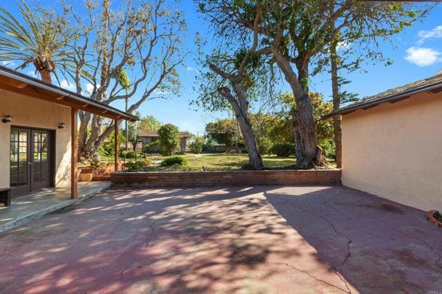 Building Photo - 513 Canyon Dr