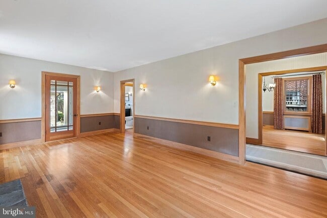 Building Photo - 5109 Fairglen Ln