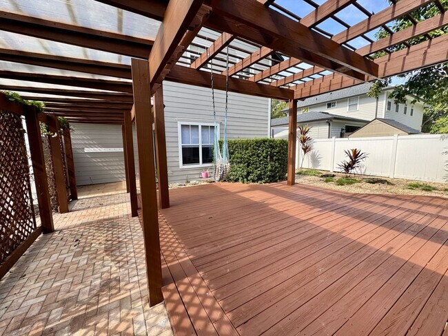 Building Photo - LUXURY RENTAL In Maitland - Winter Park Ar...