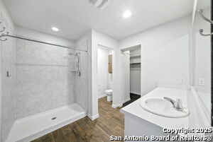 Building Photo - 363 Walnut Creek