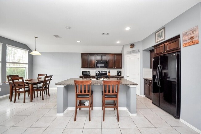 Building Photo - 3714 Tirranna Dr