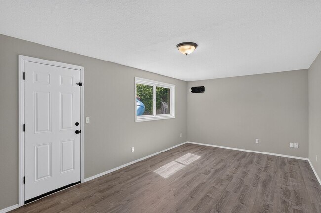 Building Photo - 16045 SW Baler Way