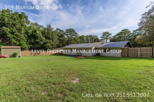 Building Photo - 559 Marsim Dr