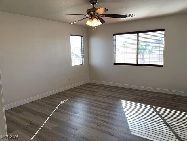 Building Photo - 5329 Wild Sunflower St