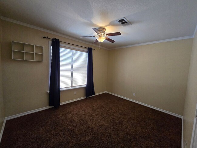 Building Photo - Don’t wait for summer, your pool home is ready now!!! 4 Bedroom, NW Las Vegas