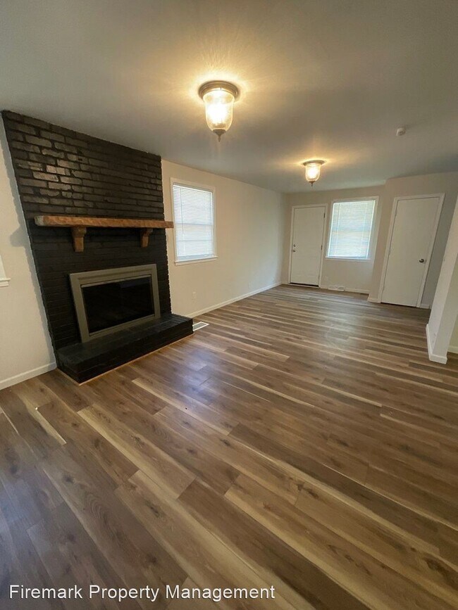 Building Photo - 3 br, 1.5 bath House - 2900 Edge Moor Drive