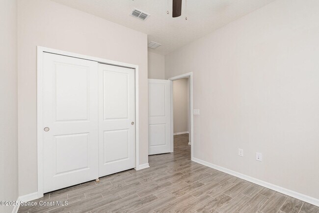 Building Photo - 4763 Academic Ln