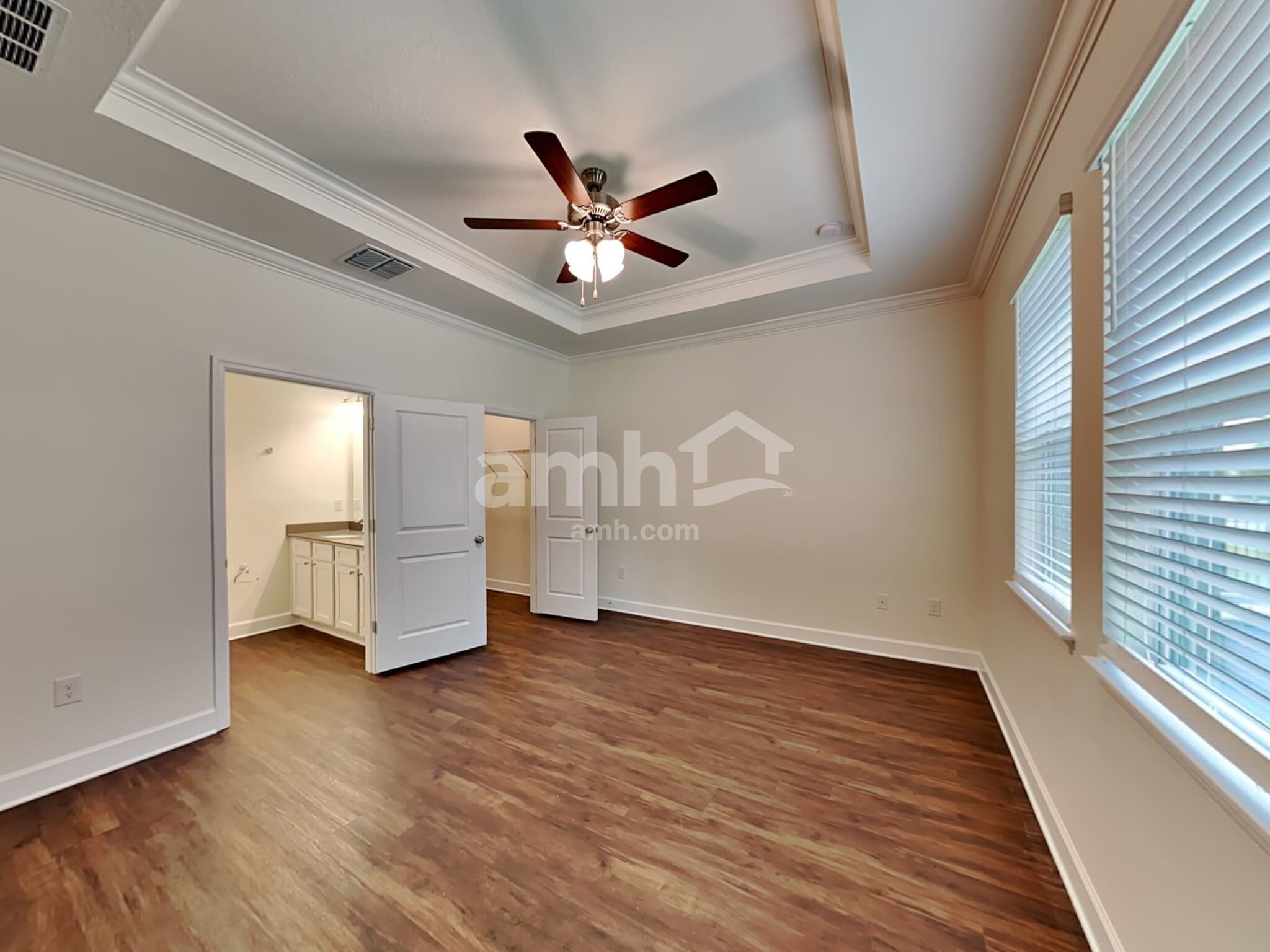 Building Photo - 1125 Walden Pond Dr