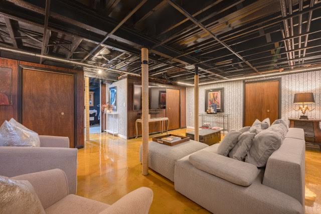 Building Photo - 81 Stratford Ln