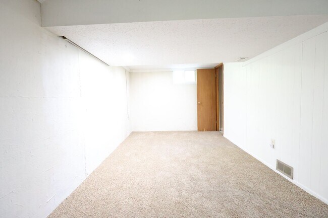 Building Photo - Charming Cape Cod Home in the Heart of Kirkwood!