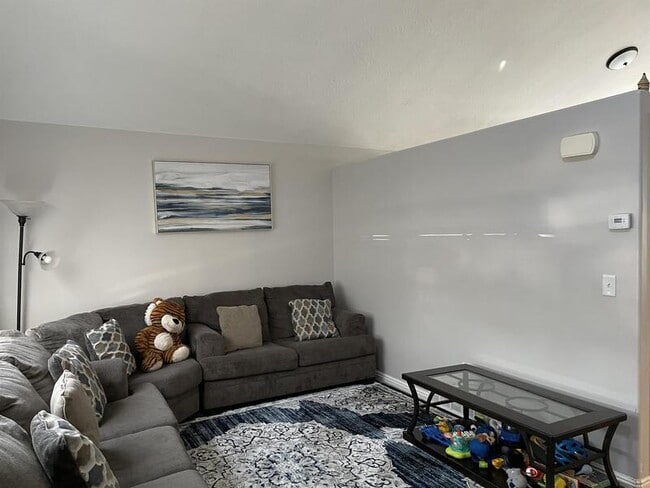 Building Photo - 6115 S City Vistas Wy