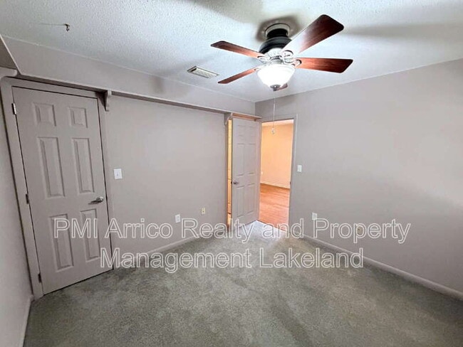 Building Photo - 141 Fernery Rd