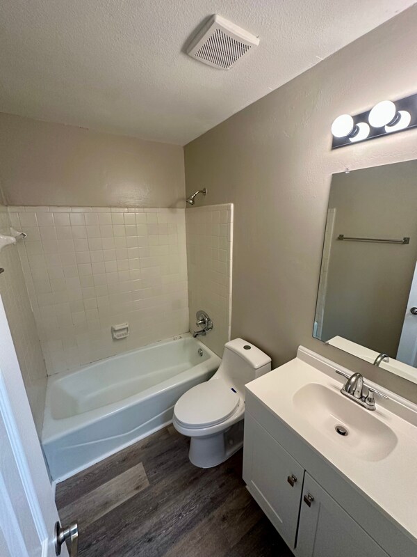 Building Photo - 6307 Jack St