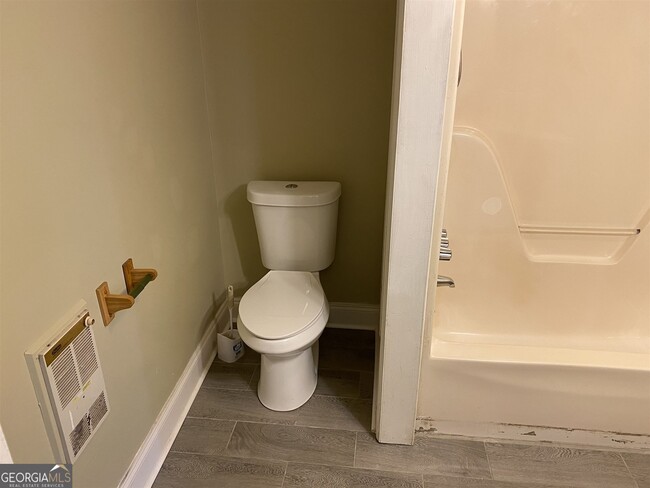 Building Photo - 23 E New St