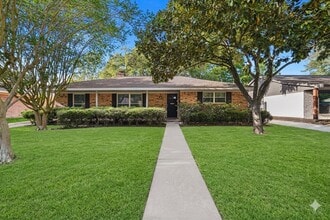 Building Photo - 6002 McKnight St