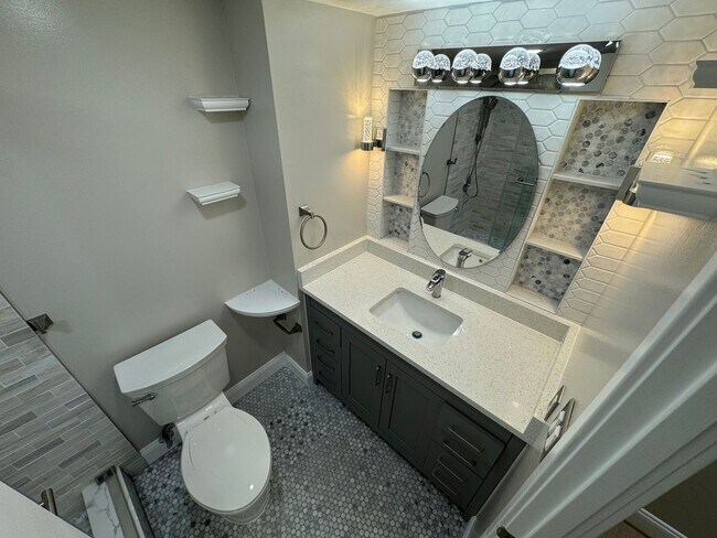 Building Photo - Direct Indoor Access to Ballston Metro with this Luxury 1 Bedroom 1 Bath Condo in Beautiful Alta ...