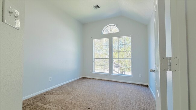 Building Photo - 3922 Coral Shadows Dr