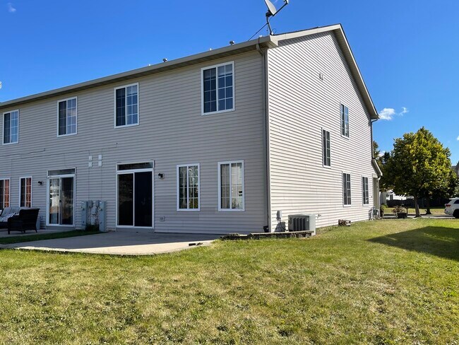 Building Photo - 1427 Levato Ln