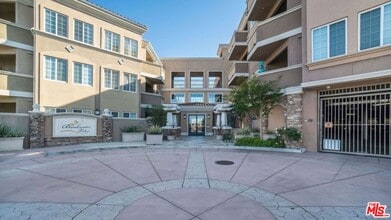 Building Photo - 2750 Artesia Blvd
