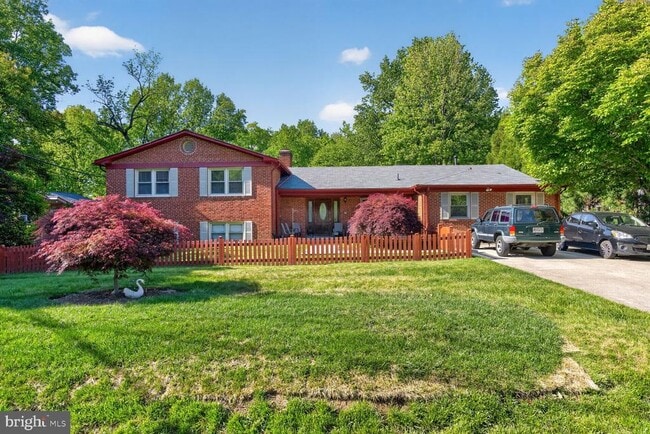 Building Photo - 6013 Neilwood Dr