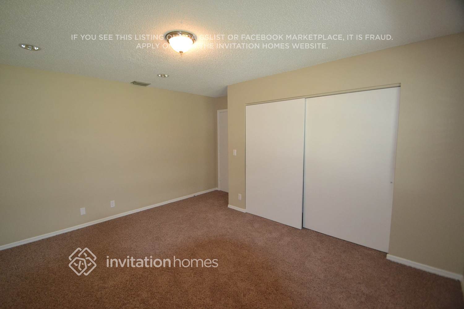 Building Photo - 301 SW 27th Ave