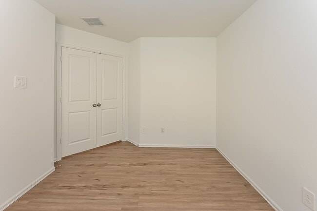 Building Photo - 24215 Becker Hollow Ln
