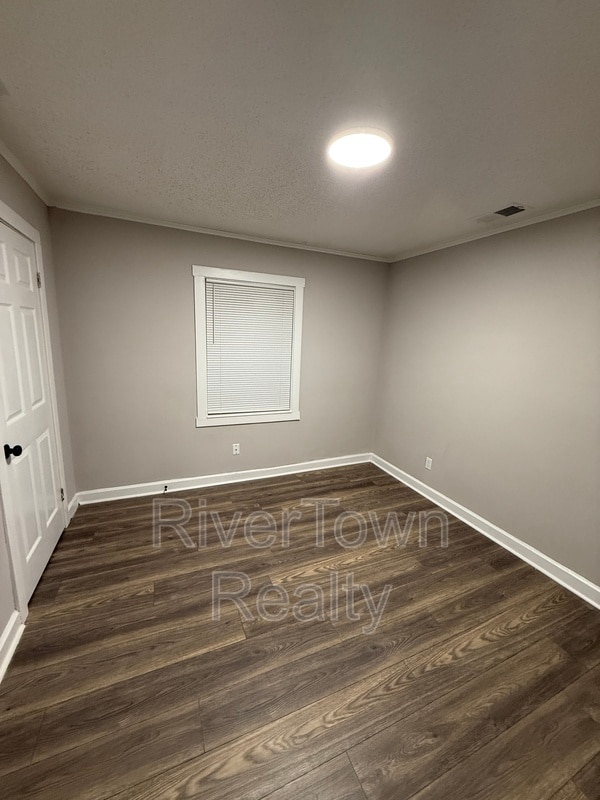 Building Photo - 1657 Southern Ave