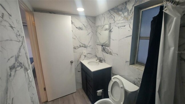 Building Photo - 1811 Forest Dr