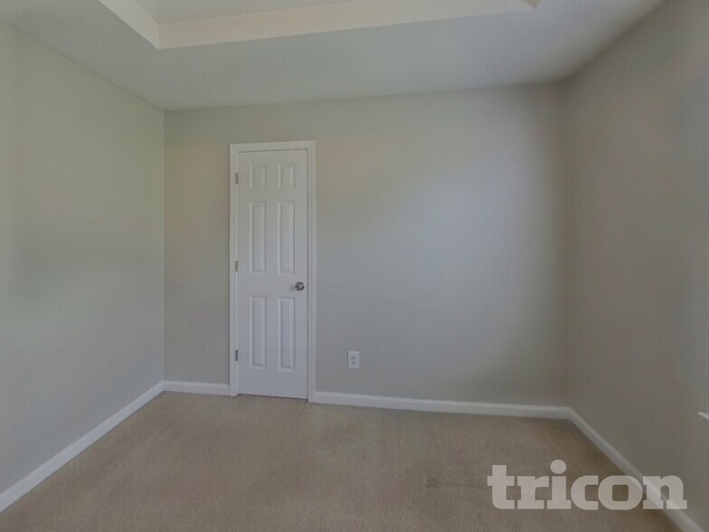 Building Photo - 464 Berkshire Pl