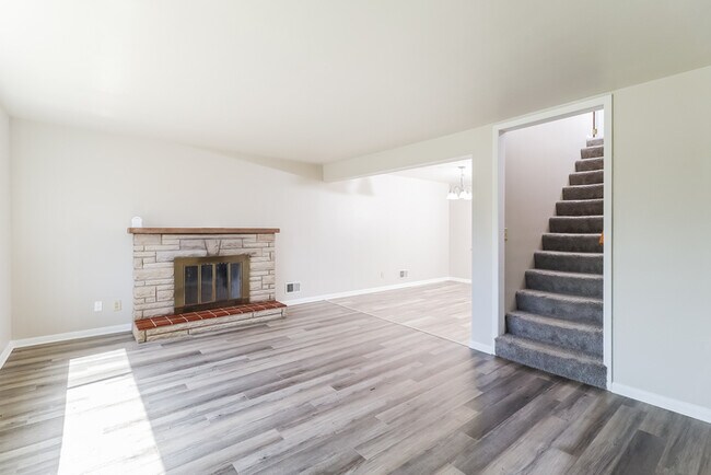 Building Photo - 5982 Childs Ave