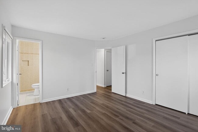 Building Photo - 5500 Ferndale St