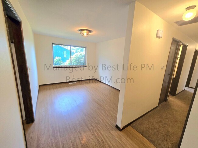 Building Photo - 2575 NW 119th Pl