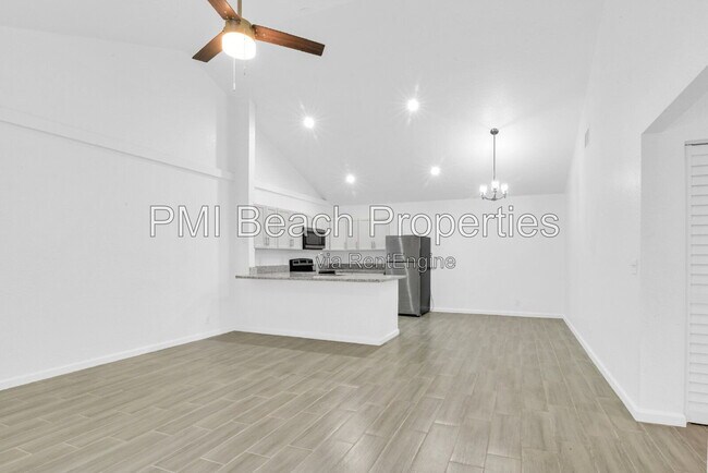 Building Photo - 13978 Folkestone Cir