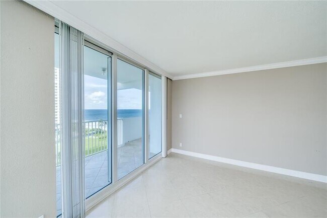 Building Photo - 1360 S Ocean Blvd
