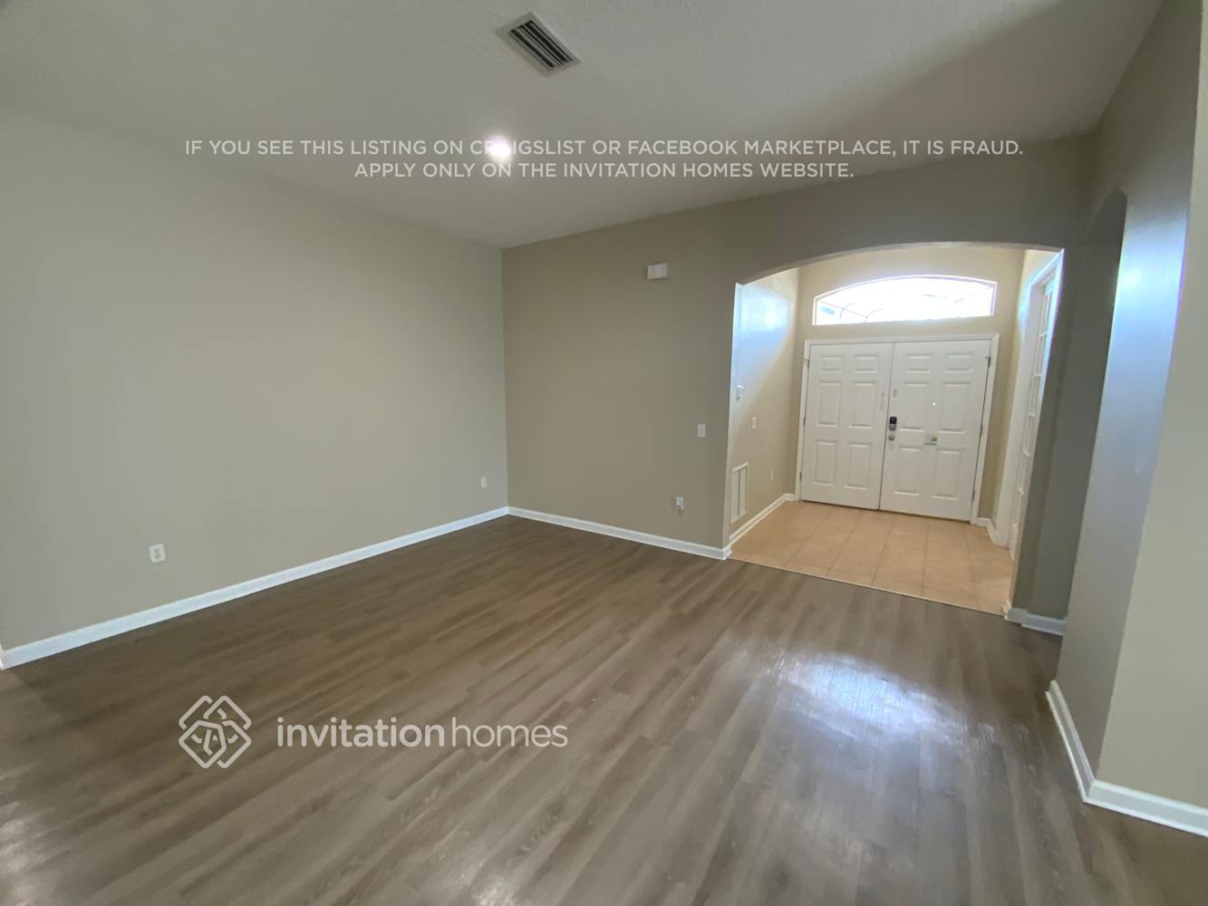 Building Photo - 833 Lord Nelson Blvd