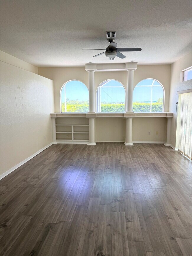 Building Photo - Beautifully maintained POOL home for Rent.