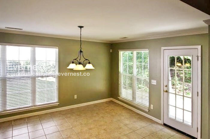 Building Photo - 5555 Crooked Creek Dr