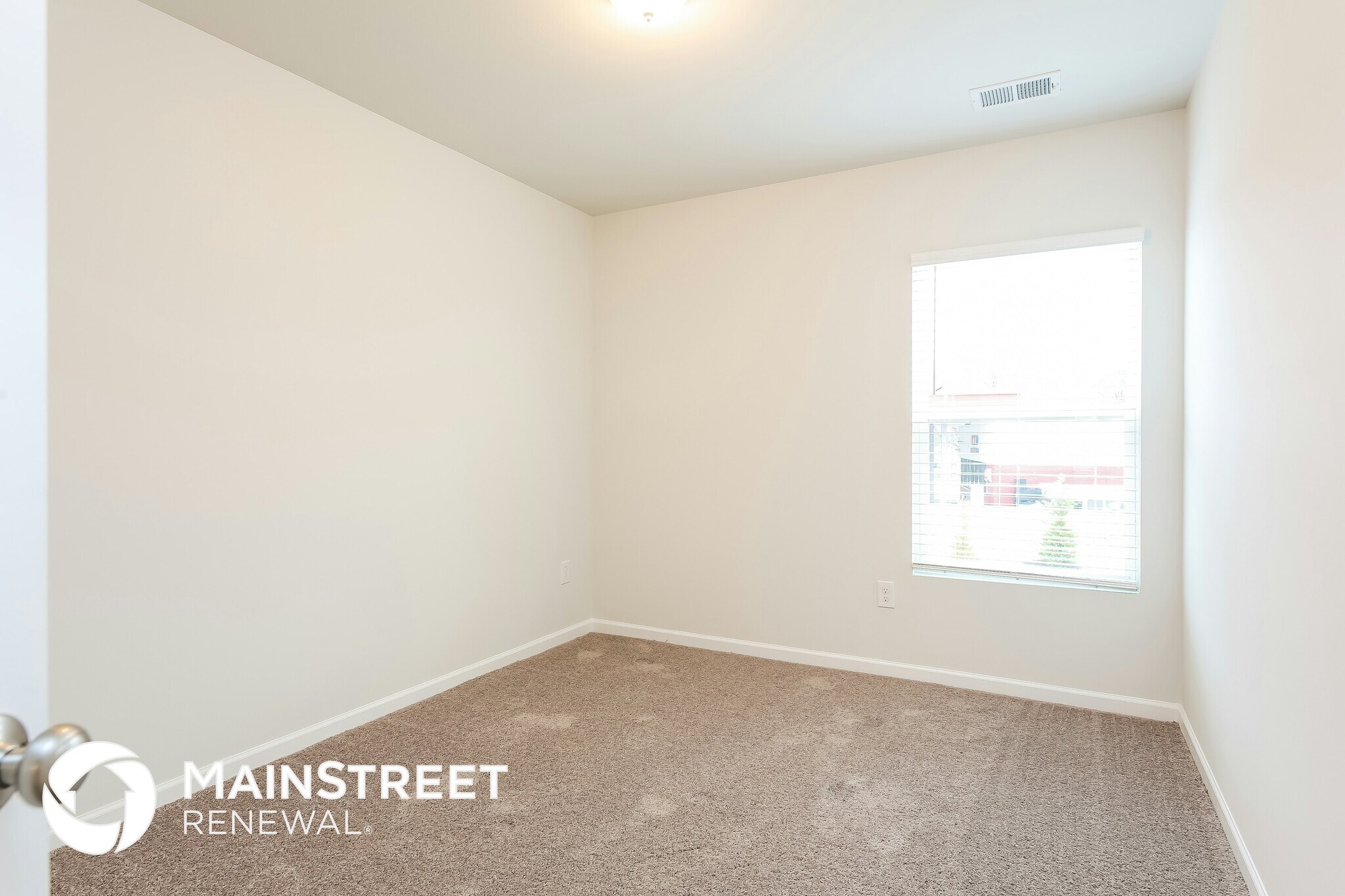 Building Photo - 647 Blossom Run