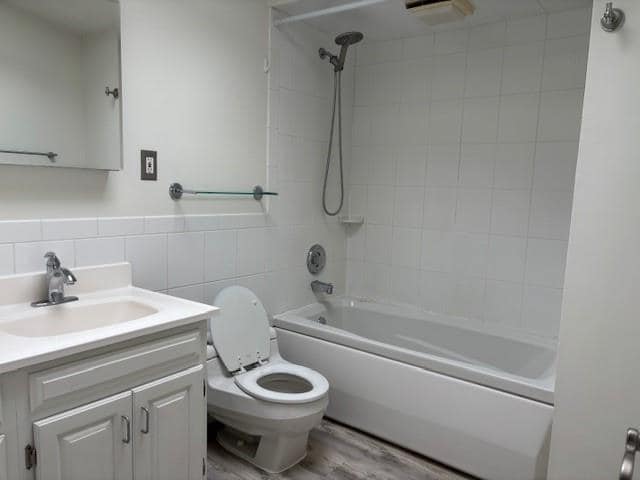Building Photo - 38 Arrowhead Ln