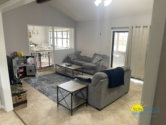Building Photo - Charming 3-Bedroom Brick Home in Bluewater...