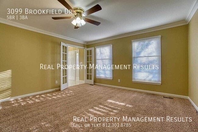 Building Photo - 3099 Brookfield Dr