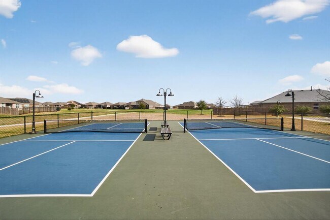 Building Photo - 109 Shiner Ln