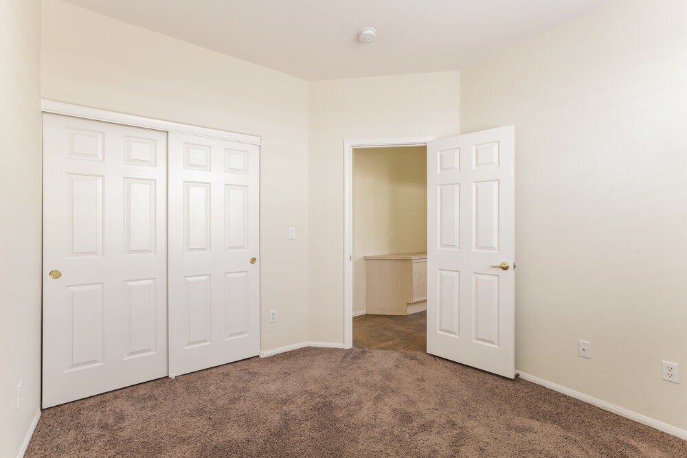 Building Photo - 45 Pangloss St