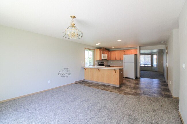 Building Photo - 7704 Wrigley Dr