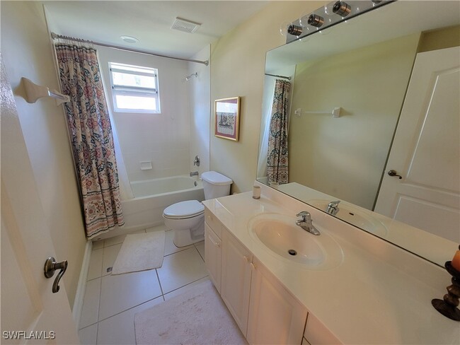 Building Photo - 7823 Regal Heron Cir