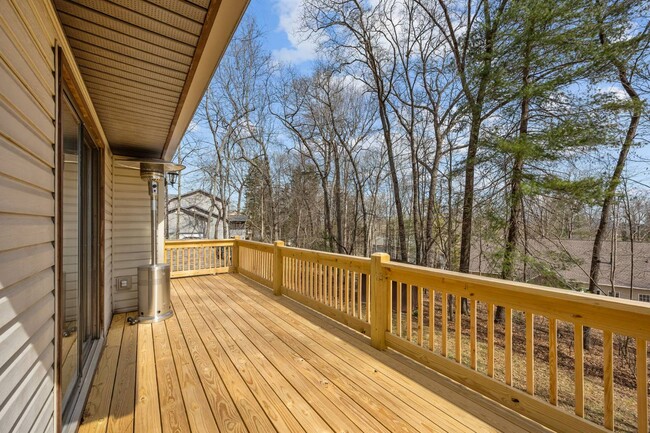 Building Photo - 200 Waterford Dr