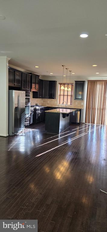 Building Photo - 14067 Marketcenter Dr