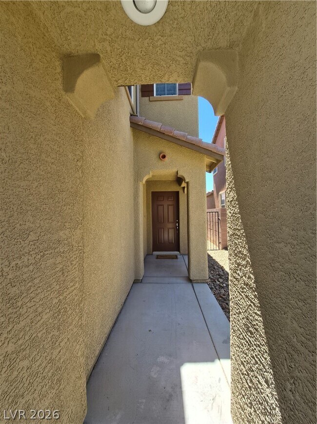 Building Photo - 9329 W Tonkawa Ave